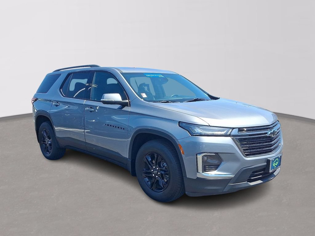 Certified 2023 Chevrolet Traverse LT FWD image 3