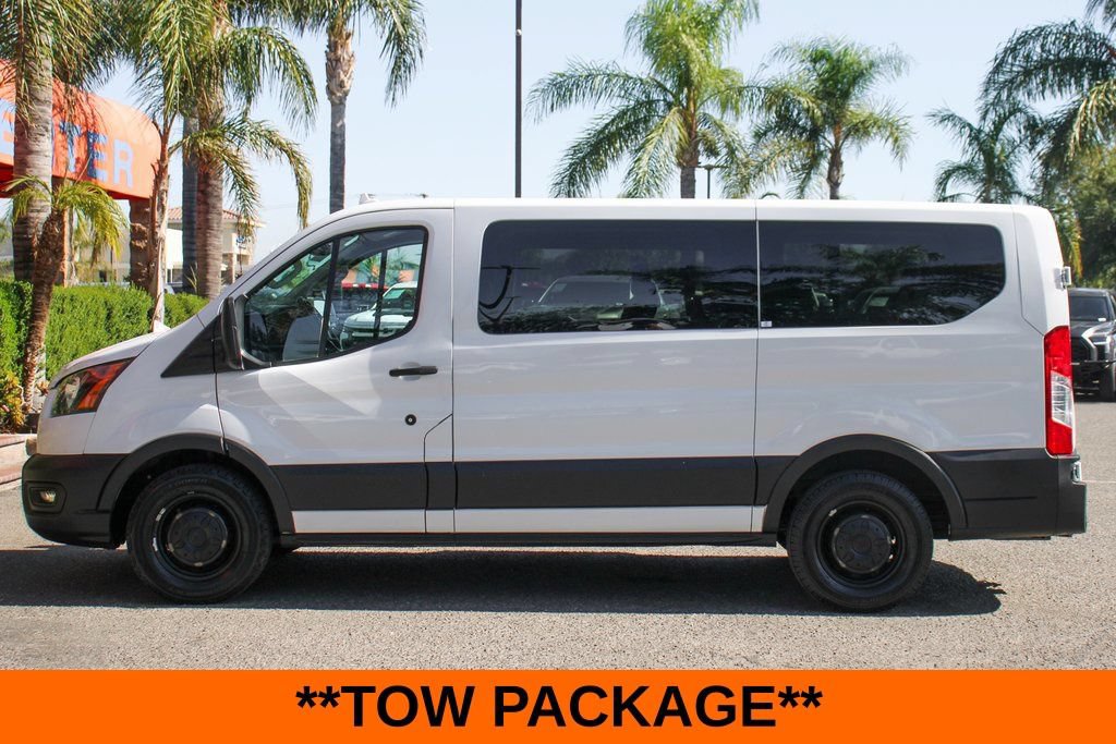 Used 2020 Ford Transit 150 XL RWD image 4