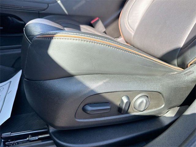 Used 2023 GMC Acadia AT4 w/ Technology Package image 12