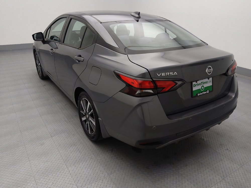 Used 2021 Nissan Versa SV image 6