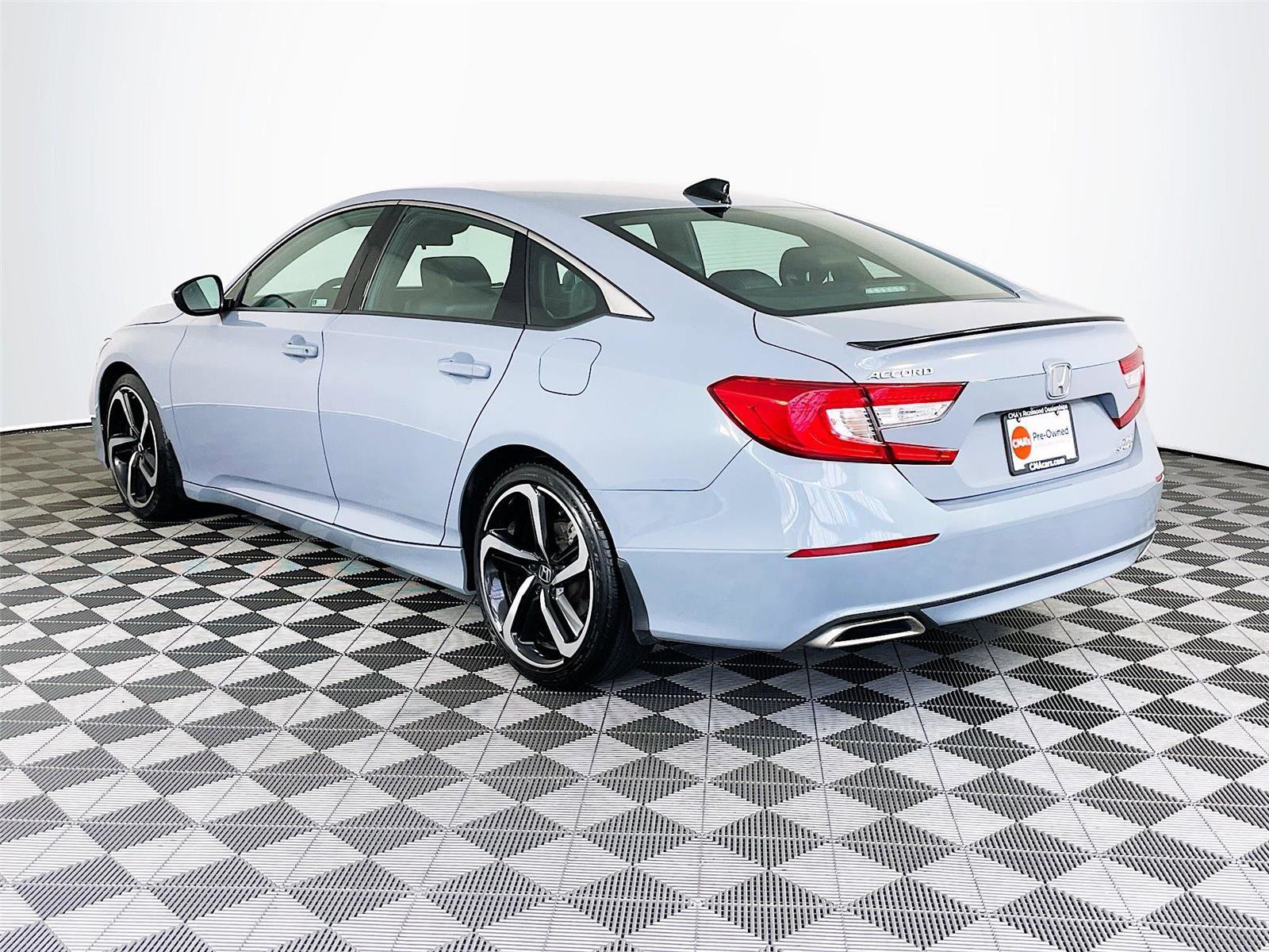Used 2021 Honda Accord Sport image 7