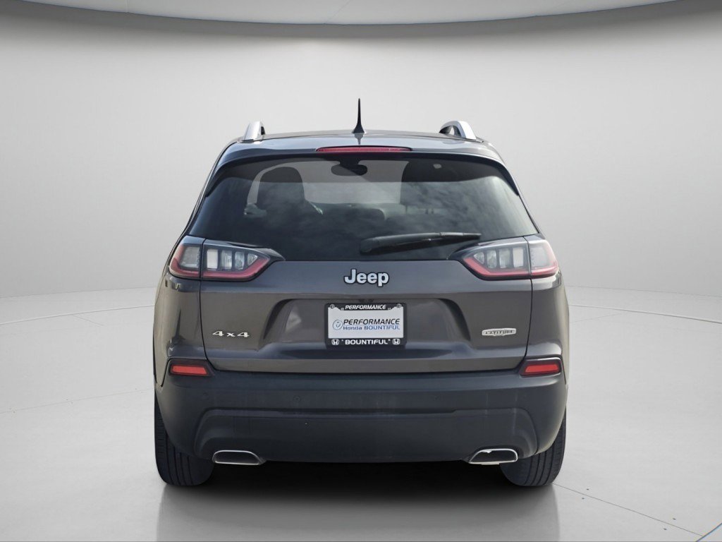 Used 2019 Jeep Cherokee Latitude Plus w/ Comfort/Convenience Group AWD/4WD image 21
