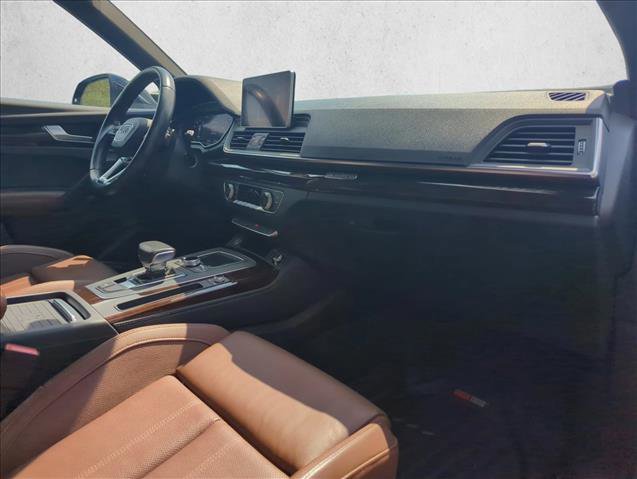 Used 2019 Audi Q5 2.0T Premium Plus w/ Premium Plus Package image 29