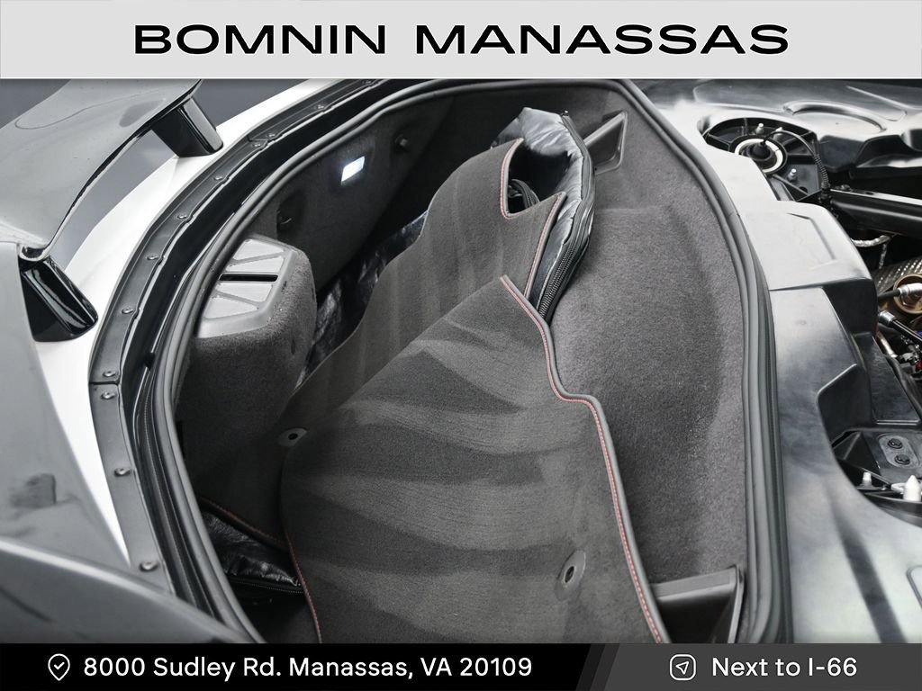Used 2022 Chevrolet Corvette Stingray Premium Cpe w/ Z51 Performance Package image 11