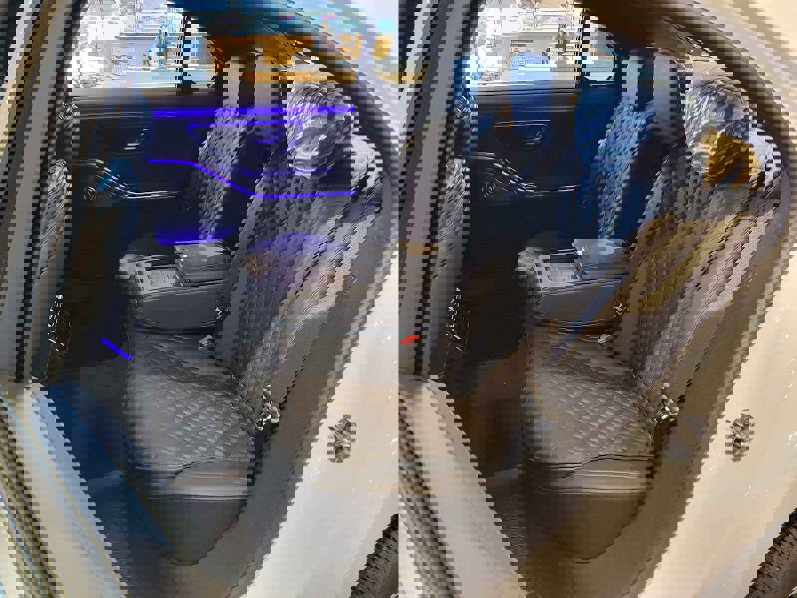 Used 2025 Mercedes-Benz S 580 4MATIC Sedan image 16