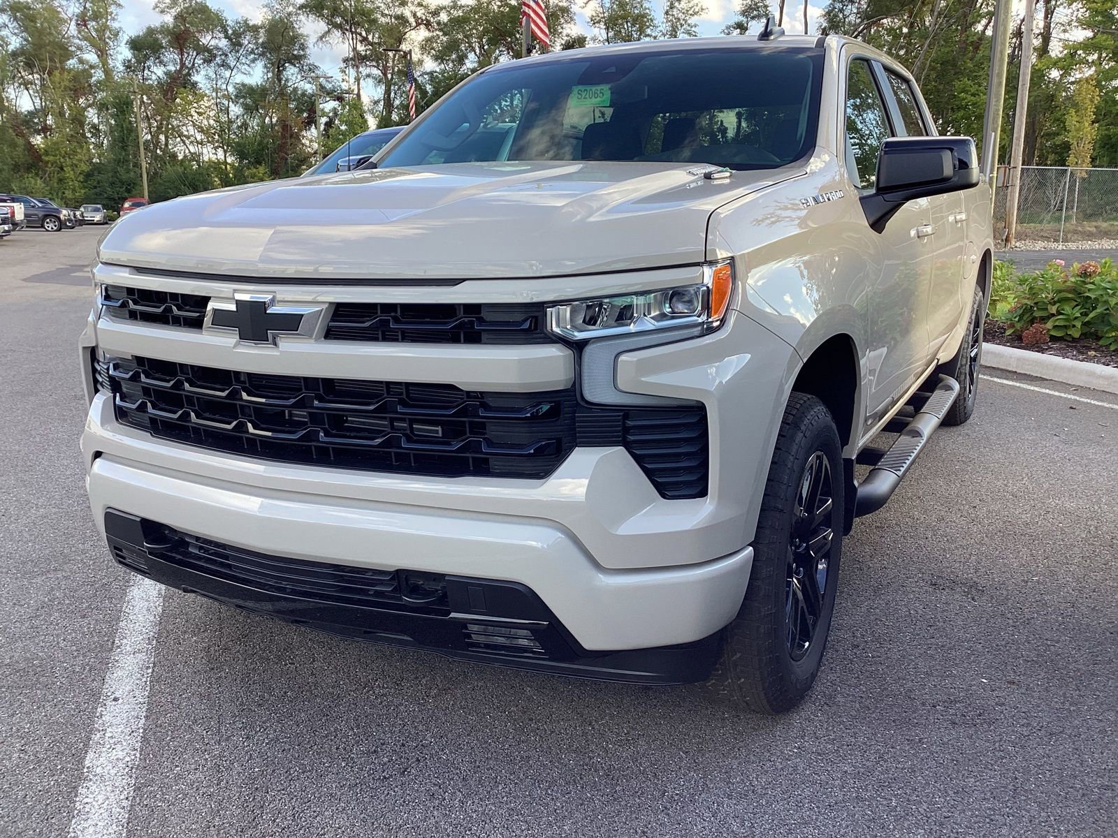 New 2026 Chevrolet Silverado 1500 RST w/ RST Select Package video 2