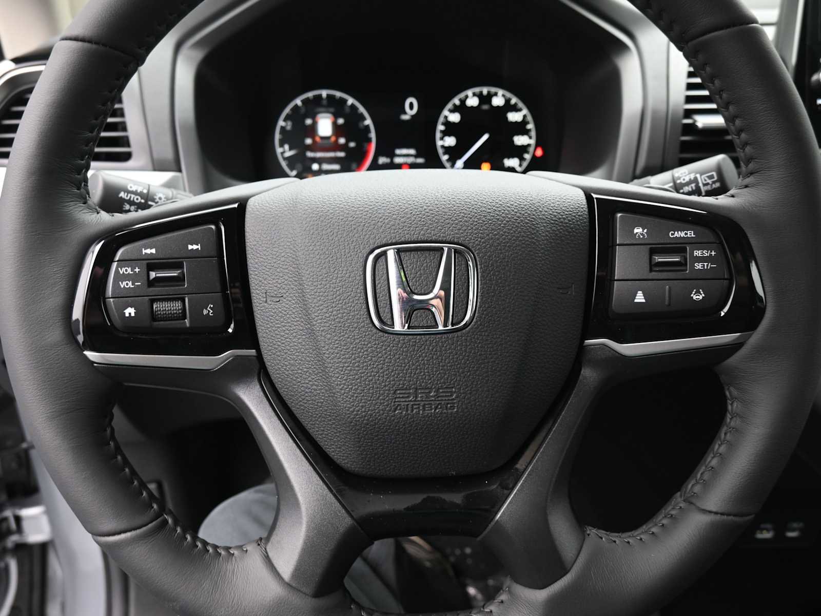 New 2026 Honda Odyssey Touring image 6