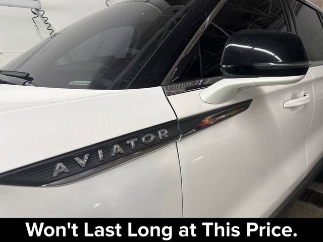 Used 2023 Lincoln Aviator AWD image 14