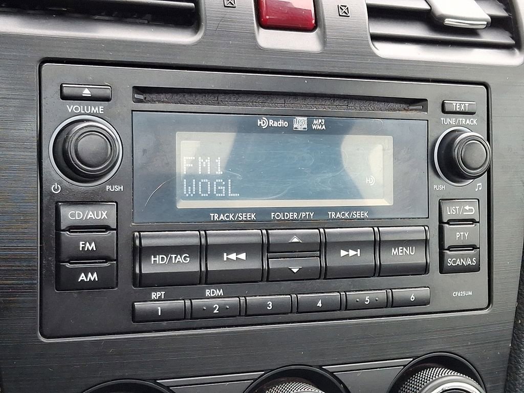 Used 2015 Subaru Forester 2.5i Premium AWD/4WD image 17