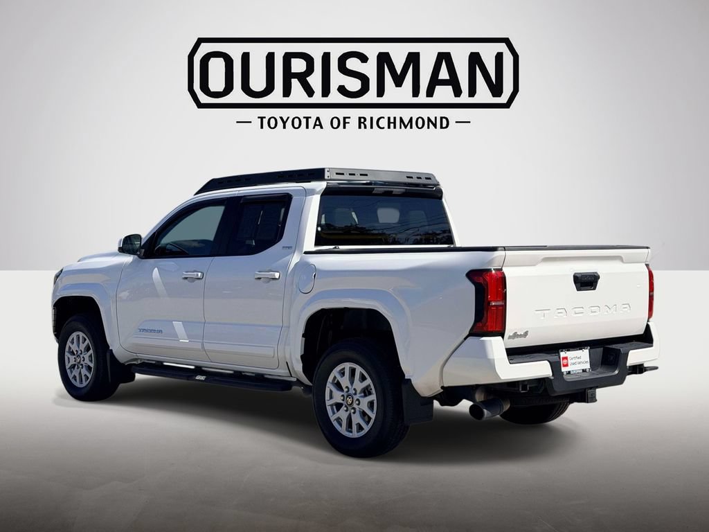 Certified 2025 Toyota Tacoma SR5 AWD/4WD image 22