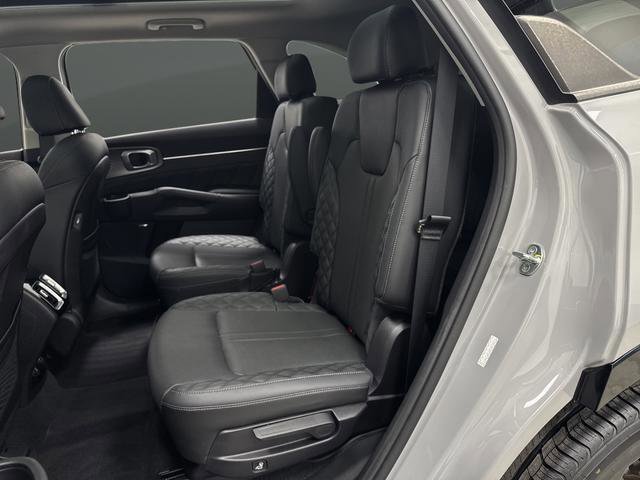 Used 2022 Kia Sorento SX image 30