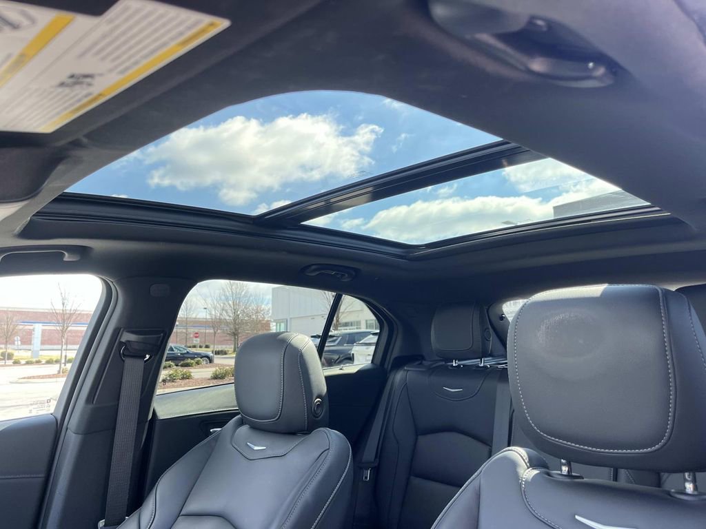 Used 2023 Cadillac XT4 Premium Luxury w/ Enhanced Visibility Package image 27