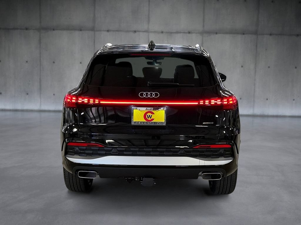 New 2025 Audi Q5 Premium AWD/4WD image 4