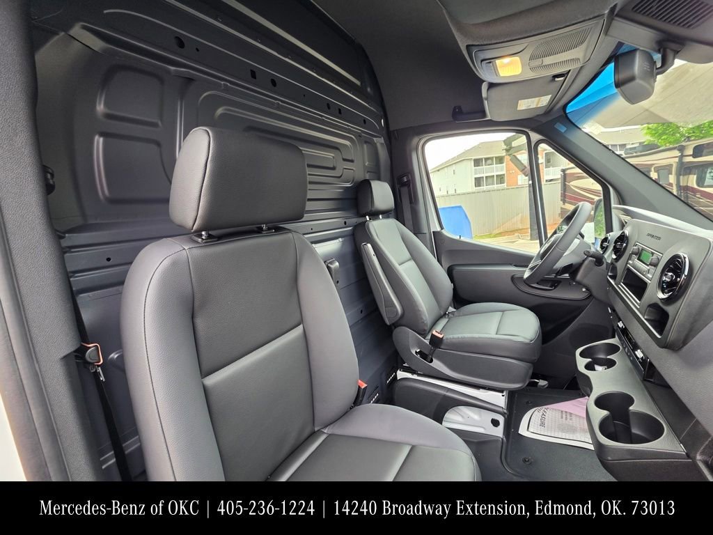 New 2026 Mercedes-Benz Sprinter 2500 image 14