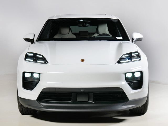 New 2026 Porsche Macan 4 Electric AWD/4WD image 6