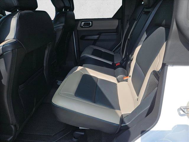 Used 2024 Ford Bronco Wildtrak AWD/4WD image 8