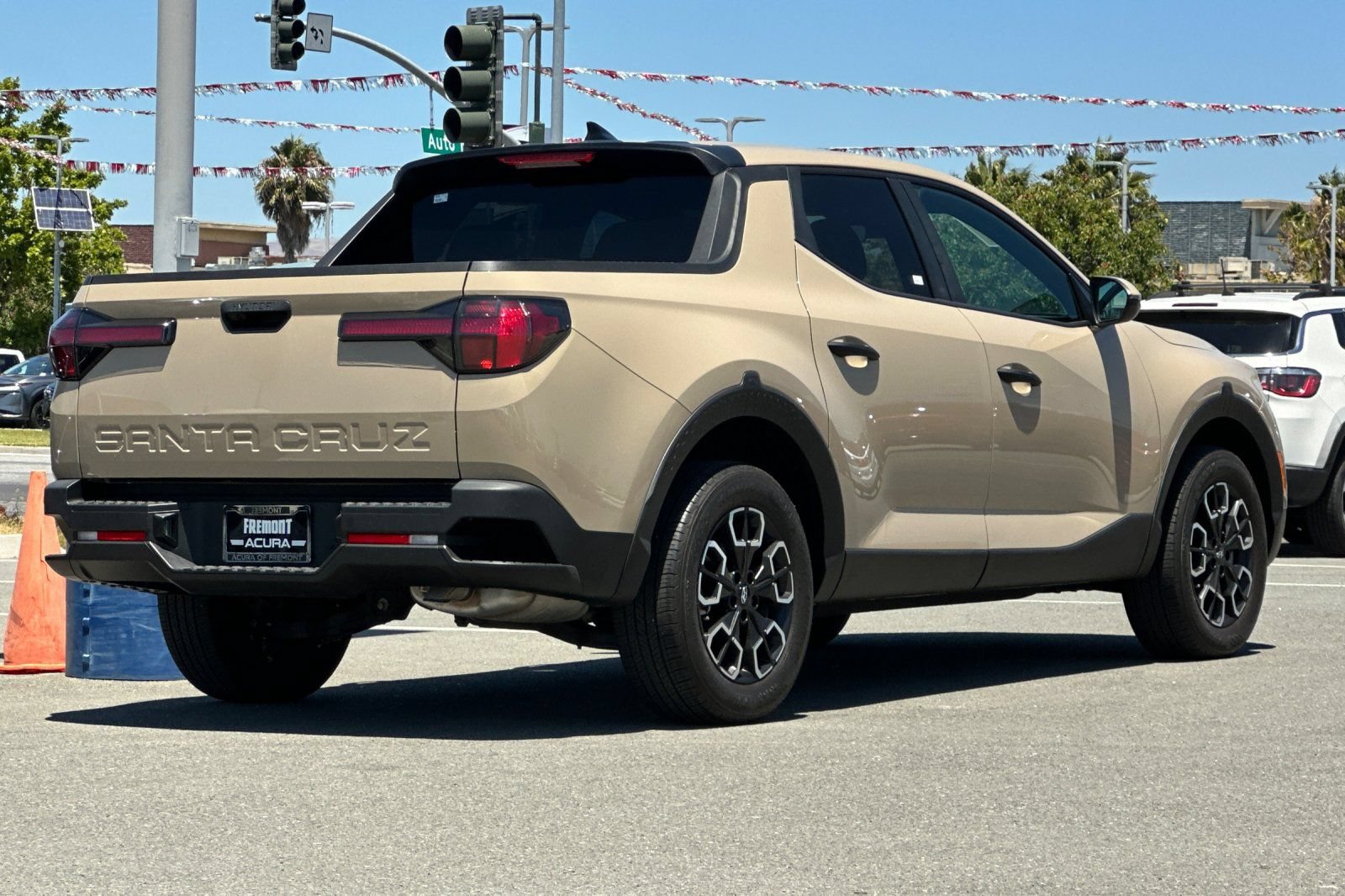 Used 2024 Hyundai Santa Cruz SEL FWD image 4