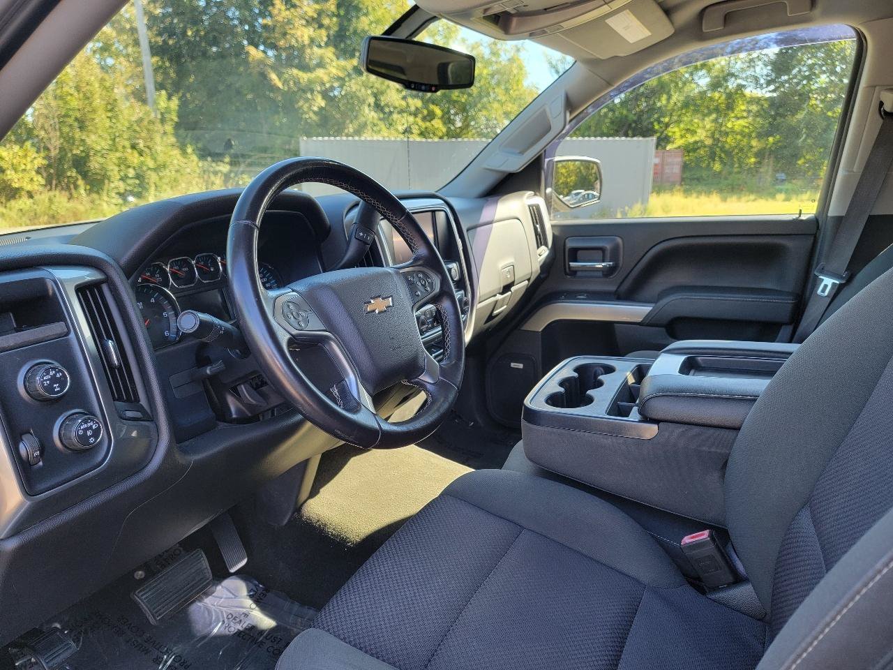 Used 2015 Chevrolet Silverado 1500 LT w/ All Star Edition AWD/4WD image 12