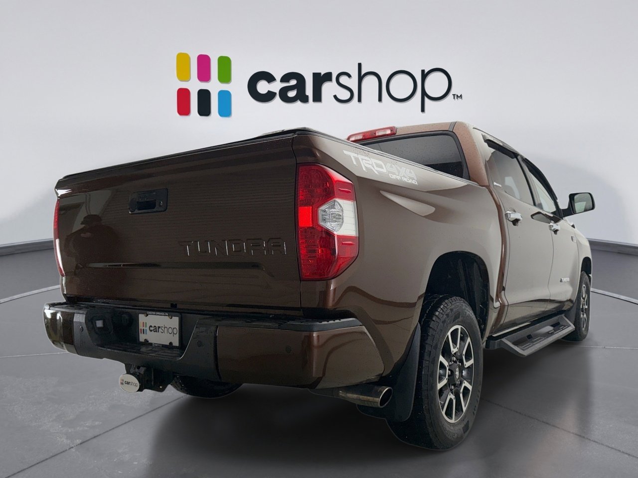 Used 2017 Toyota Tundra Limited w/ Limited Premium Package image 5