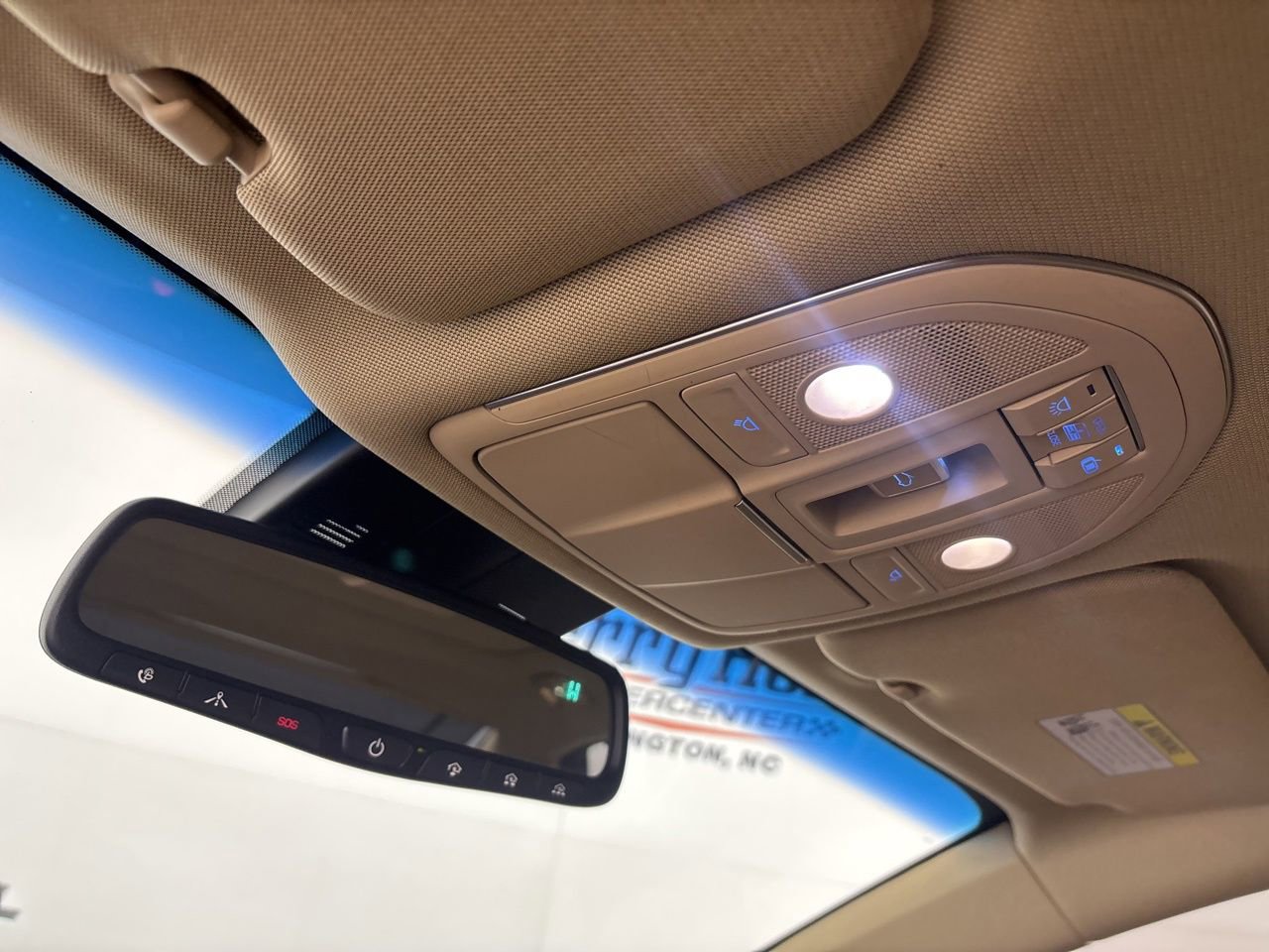 Used 2017 Genesis G80 3.8 w/ Option Group 03 image 22