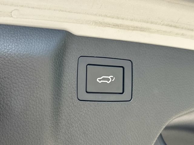 Used 2014 Hyundai Santa Fe GLS FWD image 23