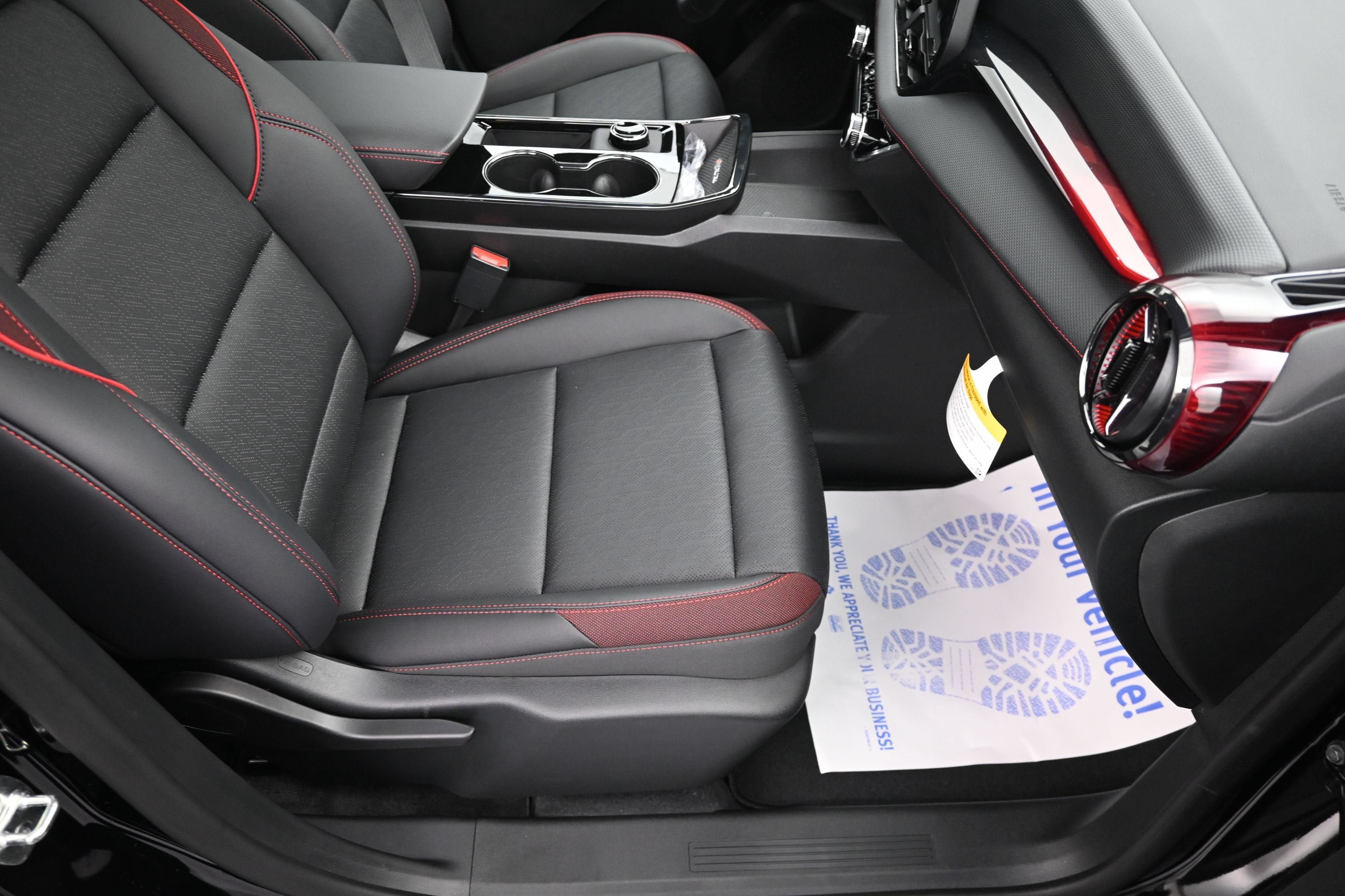 New 2027 Chevrolet Equinox RS AWD/4WD image 34