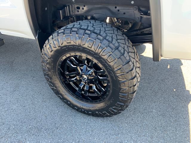 Used 2016 GMC Sierra 3500 Denali w/ Duramax Plus Package AWD/4WD image 10