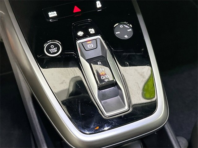 Used 2025 Audi Q4 e-tron Premium w/ Convenience Package image 17