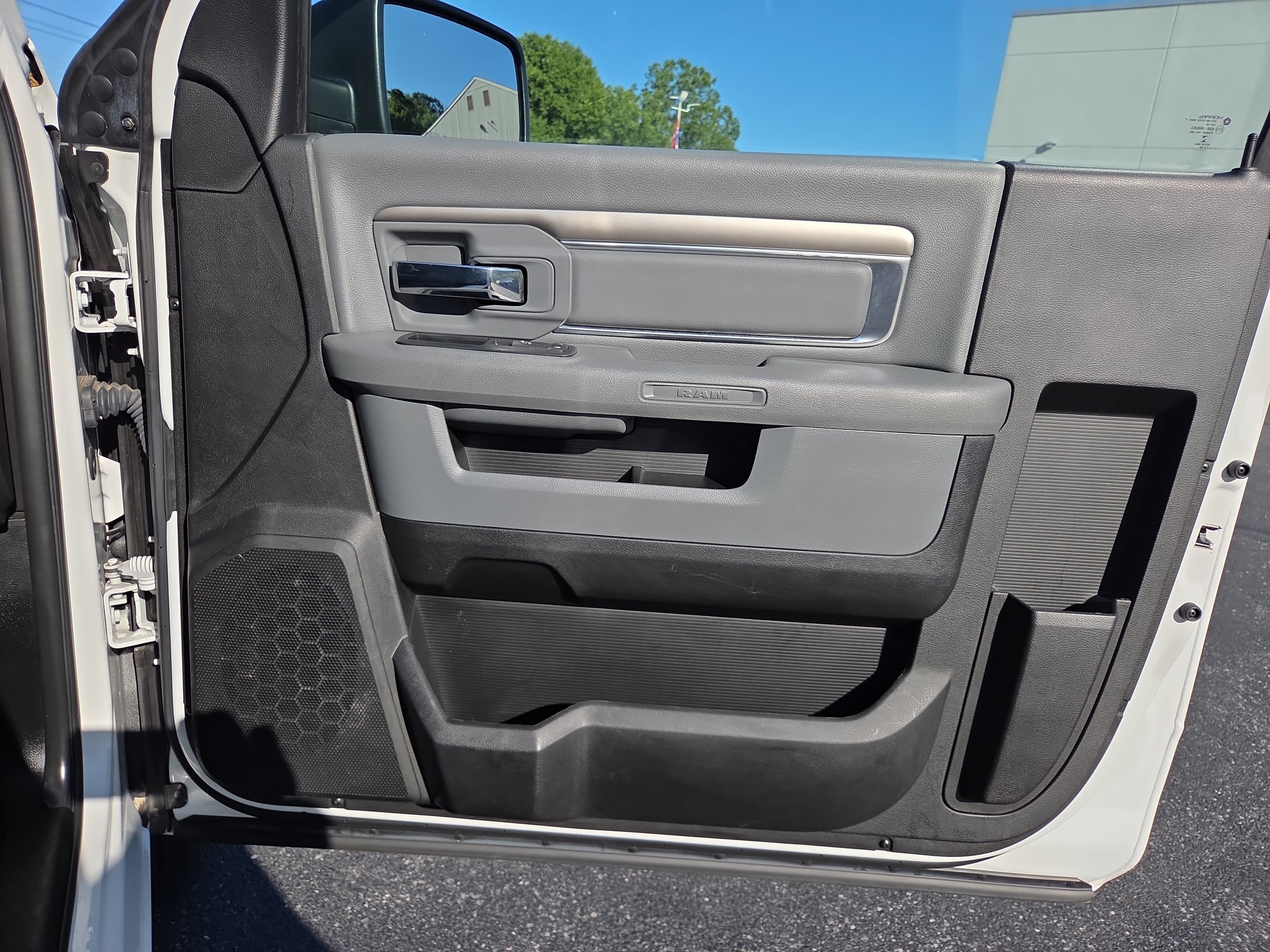 Used 2020 RAM 1500 Tradesman w/ Popular Equipment Group RWD image 35