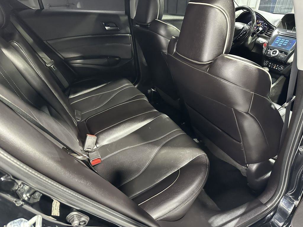 Used 2020 Acura ILX Premium Package image 35