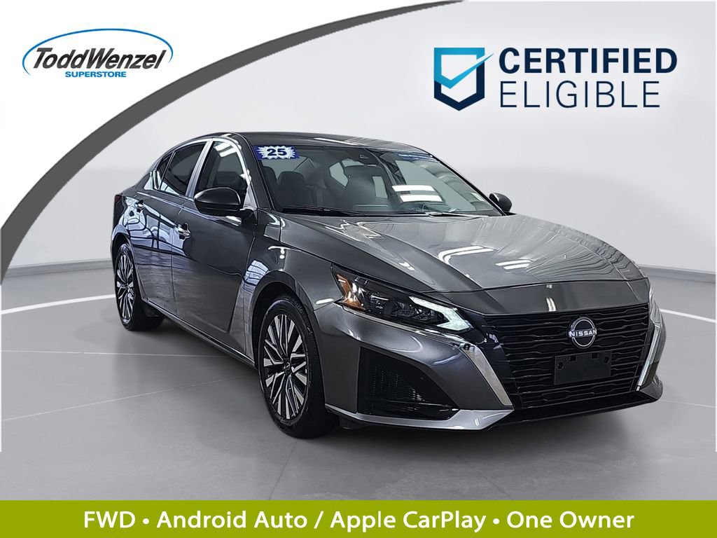 Used 2025 Nissan Altima 2.5 SV