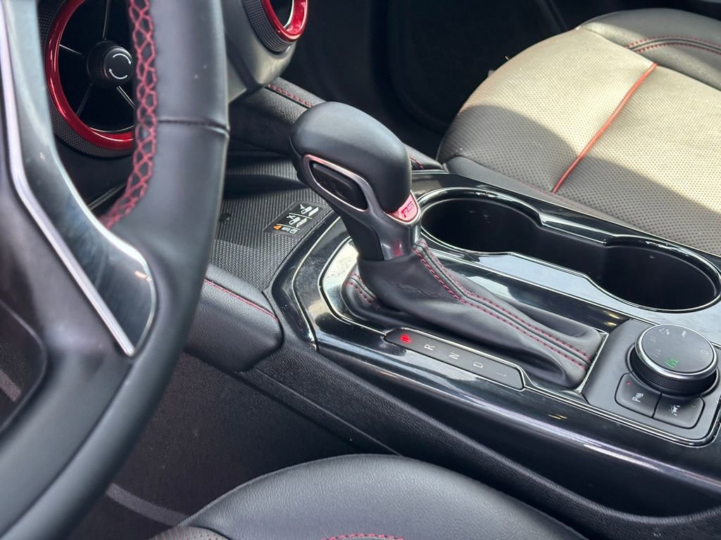 Used 2024 Chevrolet Blazer RS w/ Enhanced Convenience Package image 10