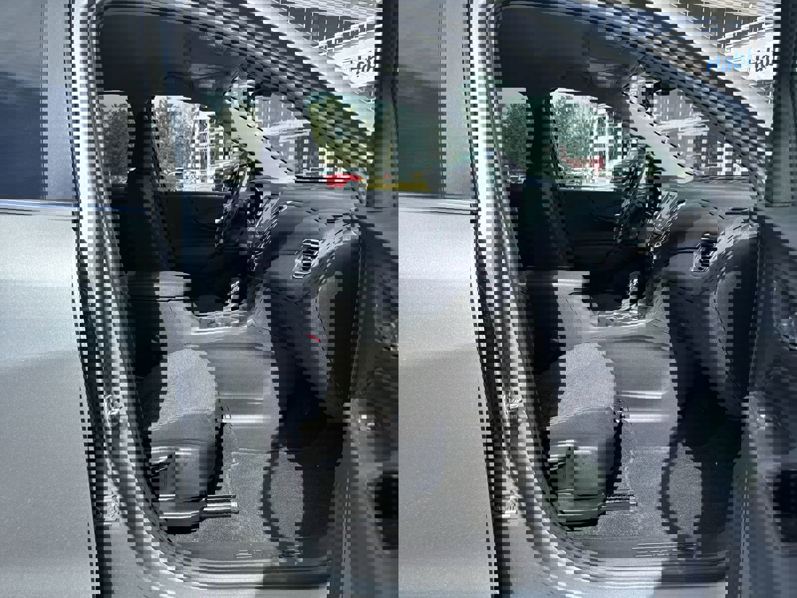 Used 2024 Chevrolet Equinox LT image 32