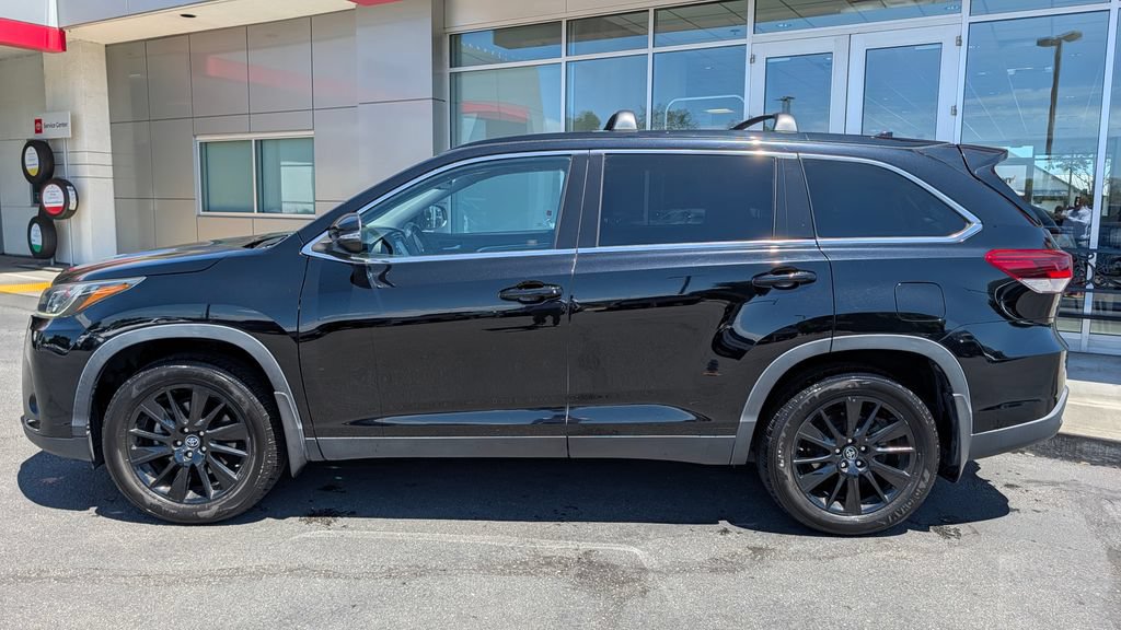 Used 2019 Toyota Highlander SE AWD/4WD image 6