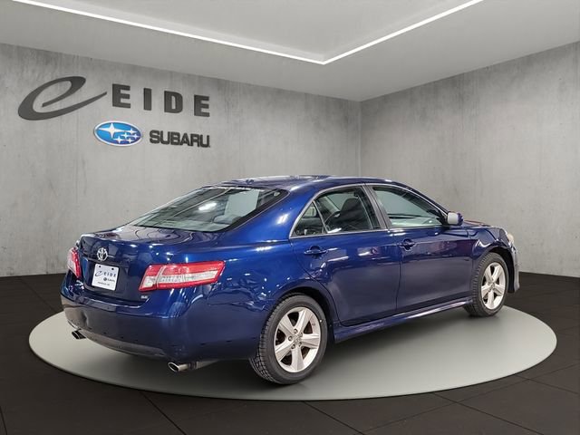 Used 2010 Toyota Camry SE FWD image 4