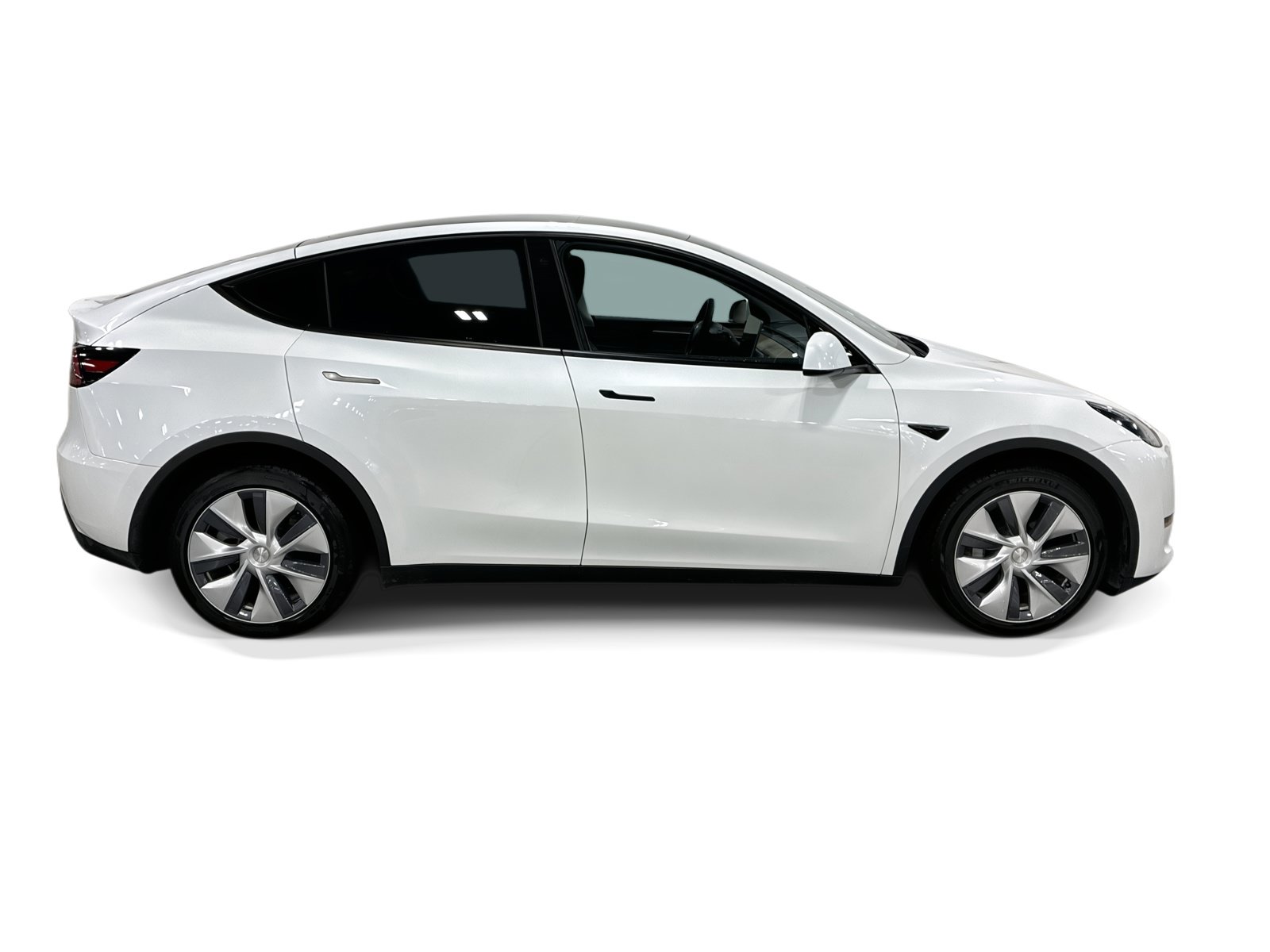 Certified 2023 Tesla Model Y Long Range AWD/4WD image 7
