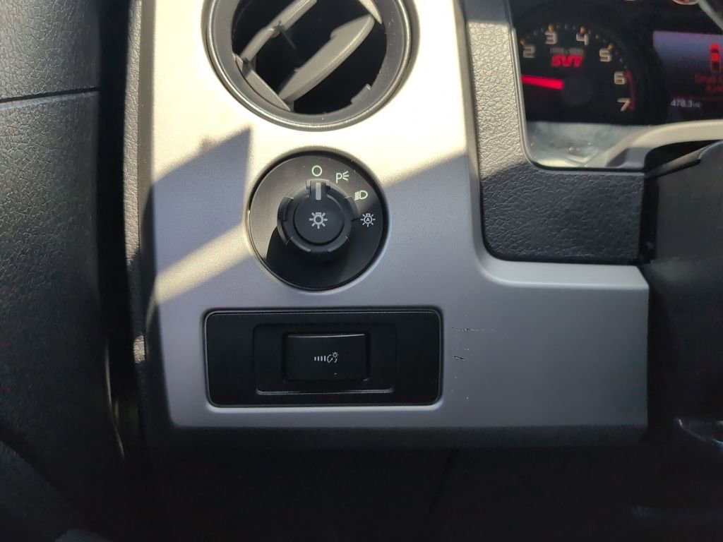 Used 2012 Ford F150 Raptor w/ Raptor Luxury Pkg image 27