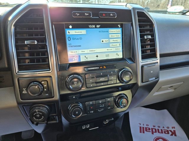 Used 2018 Ford F150 XLT w/ Equipment Group 302A Luxury image 21