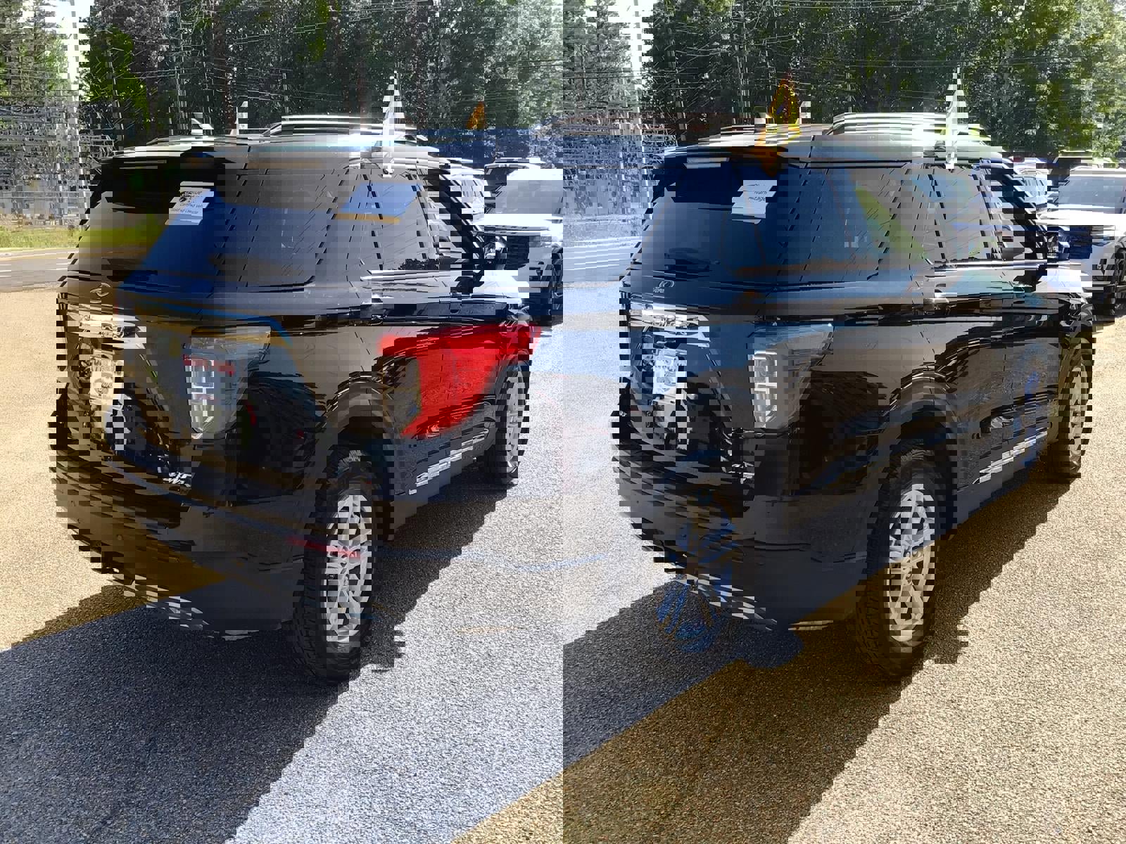 Certified 2023 Ford Explorer XLT w/ Equipment Group 202A image 8