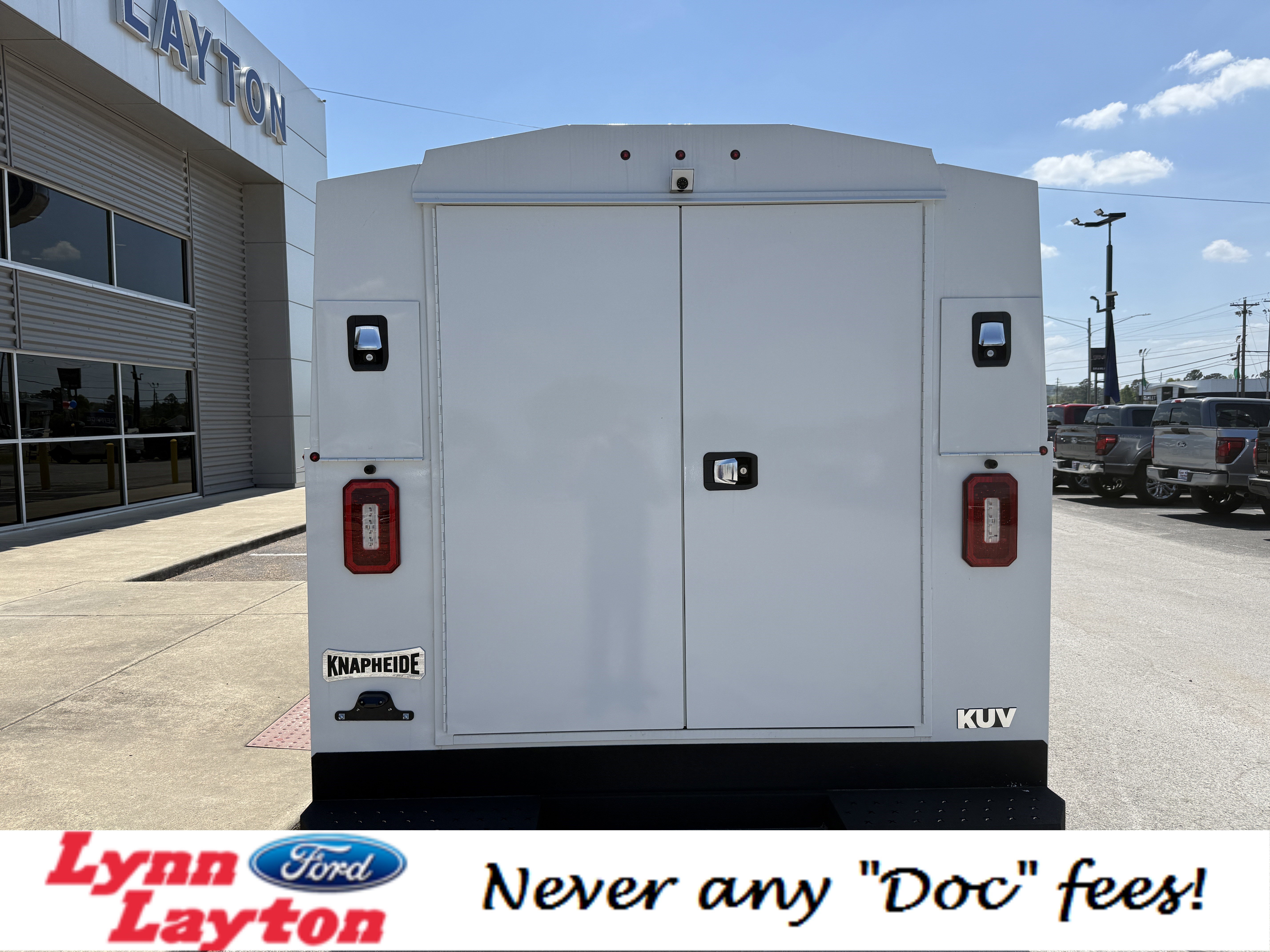 New 2026 Ford E-350 and Econoline 350 Super Duty w/ Power Equipment Group RWD image 4