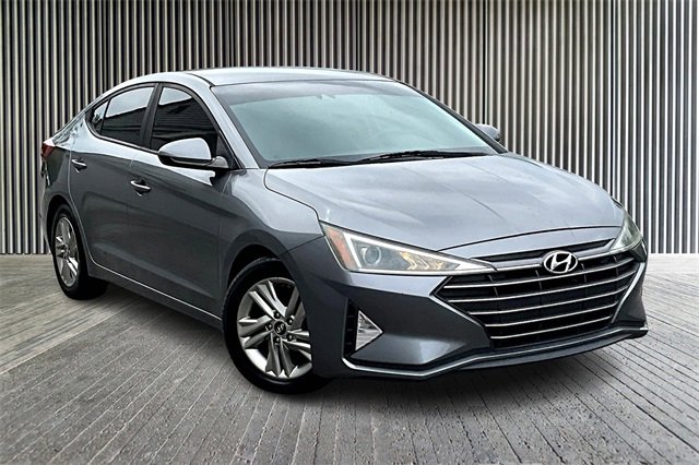 Used 2019 Hyundai Elantra SEL image 11