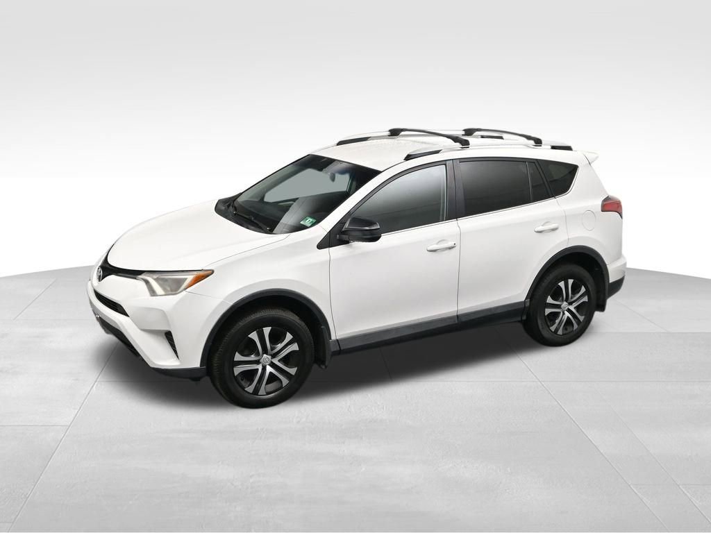 Used 2016 Toyota RAV4 LE image 40