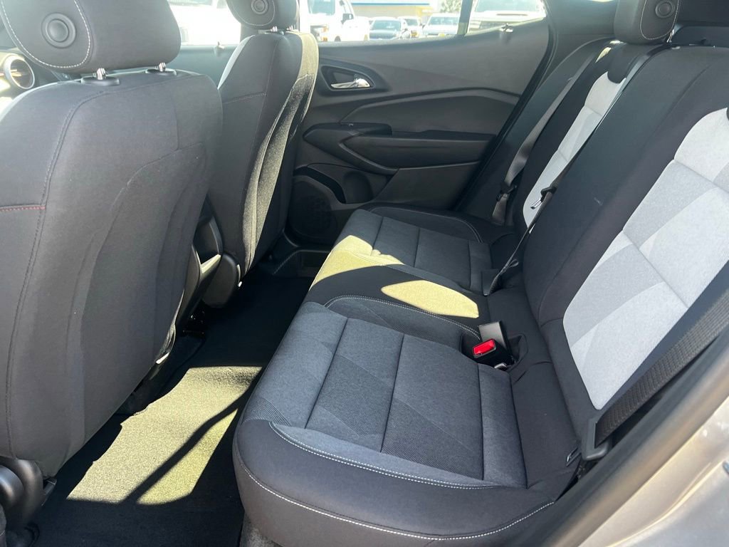 New 2026 Chevrolet Trax RS w/ Sunroof Package image 26