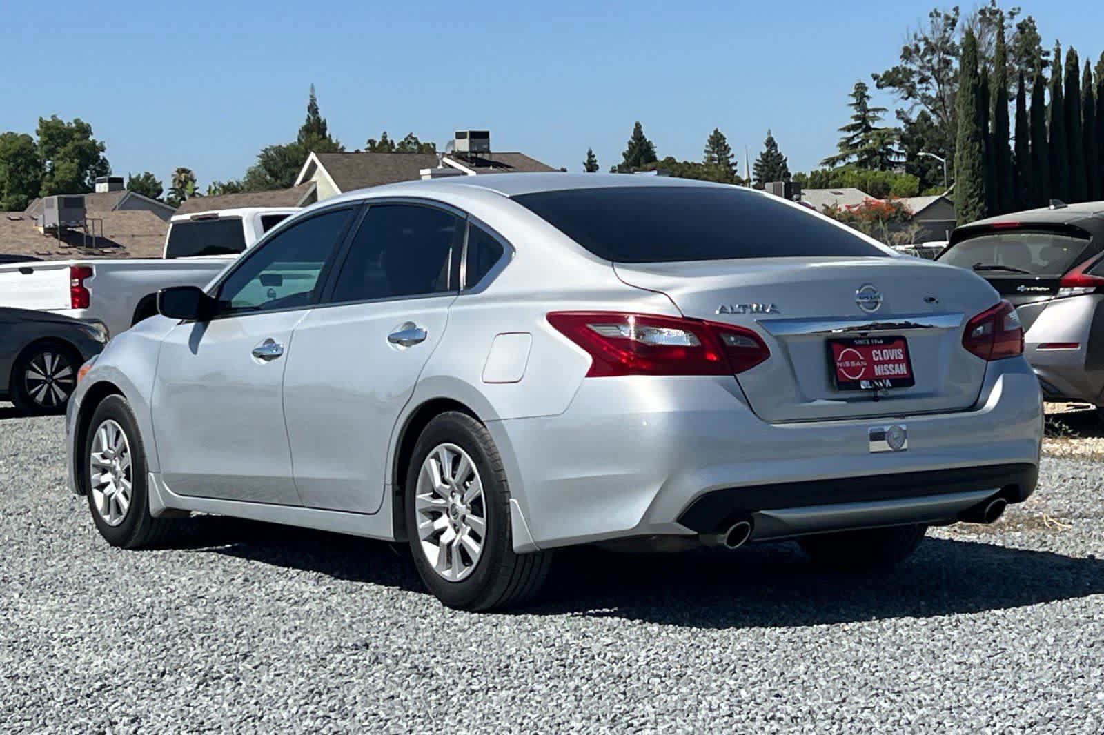 Used 2018 Nissan Altima 2.5 S w/ S Convenience Package FWD image 7