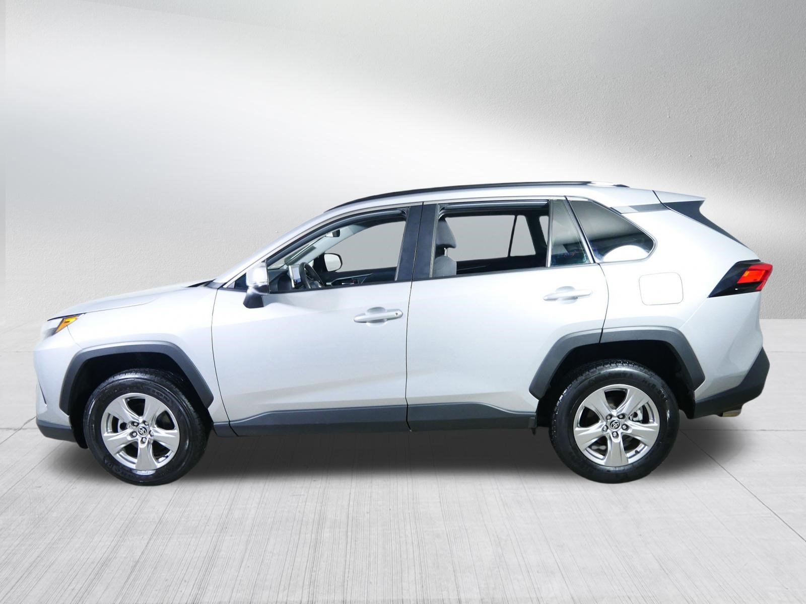 Certified 2024 Toyota RAV4 XLE FWD image 4