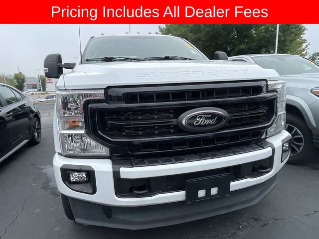 Used 2022 Ford F250 XLT w/ Black Appearance Package AWD/4WD image 13
