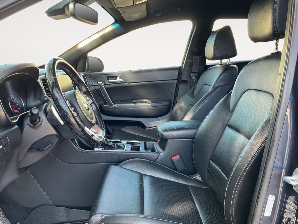 Used 2020 Kia Sportage S w/ Paint Protection Package AWD/4WD image 16