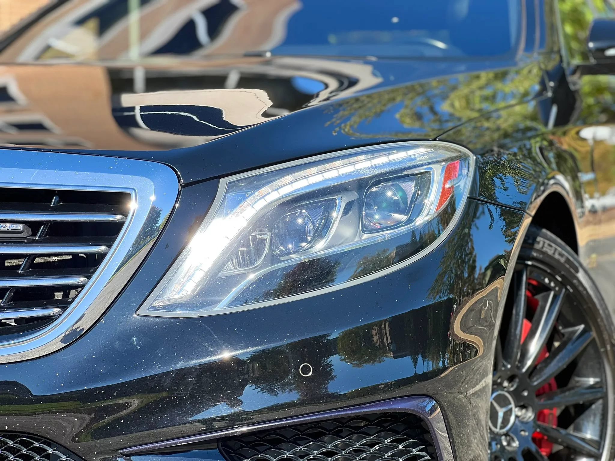 Used 2015 Mercedes-Benz S 63 AMG 4MATIC Sedan image 11