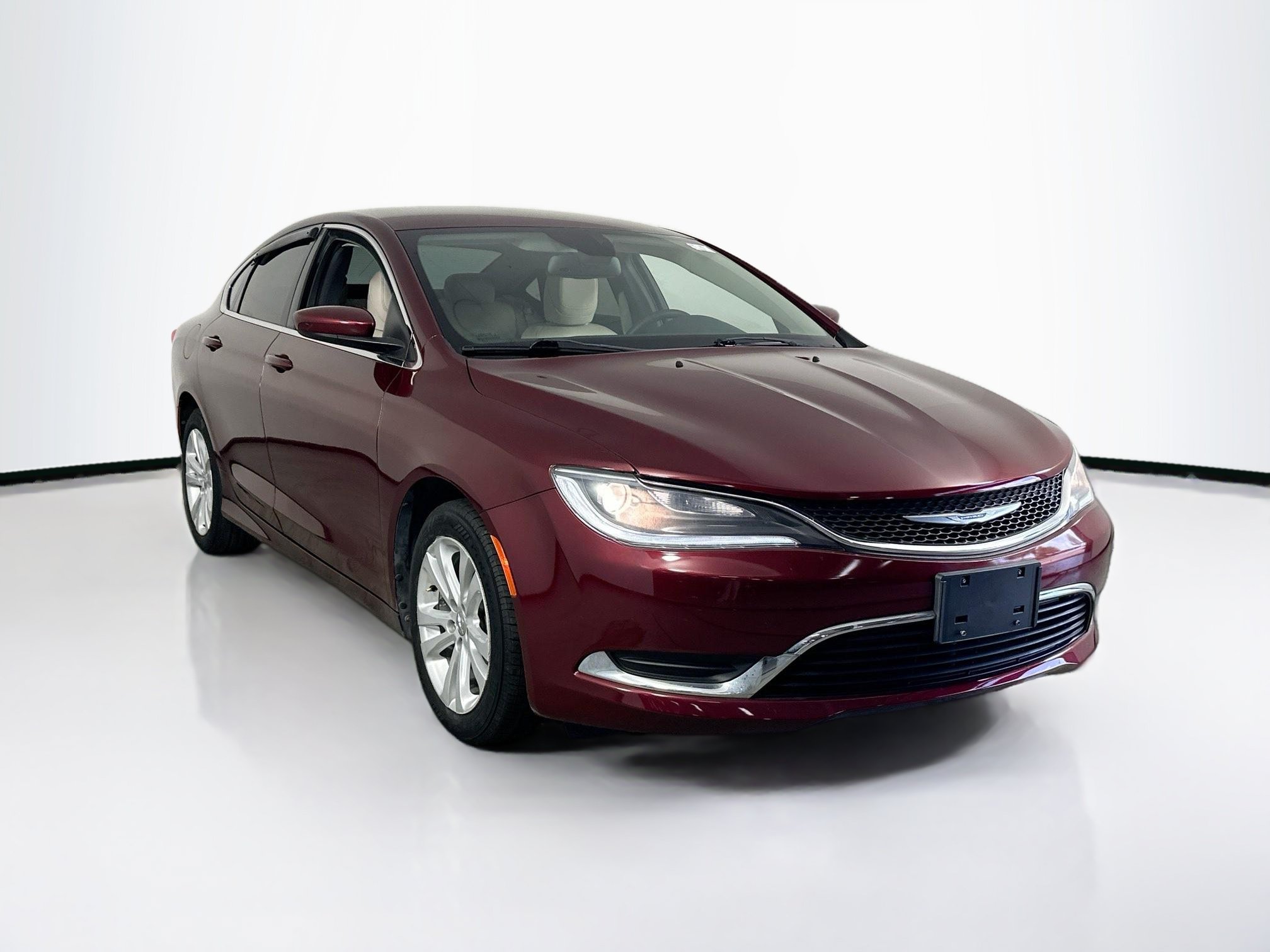 Used 2017 Chrysler 200 Limited Platinum w/ Comfort & Convenience Group FWD image 3