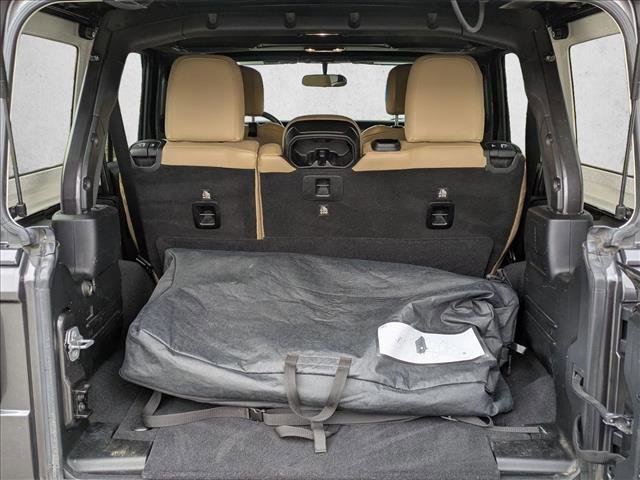 Used 2019 Jeep Wrangler Unlimited Sahara w/ Cold Weather Group image 6